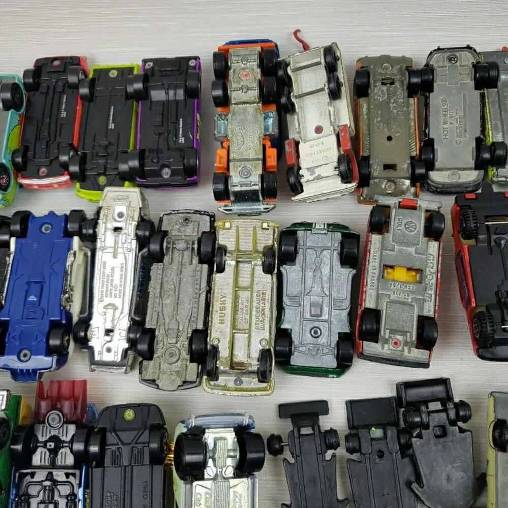 Mix Lot Die Cast 56 Cars Trucks Hot Wheels Golden Lensey Majorette Toy